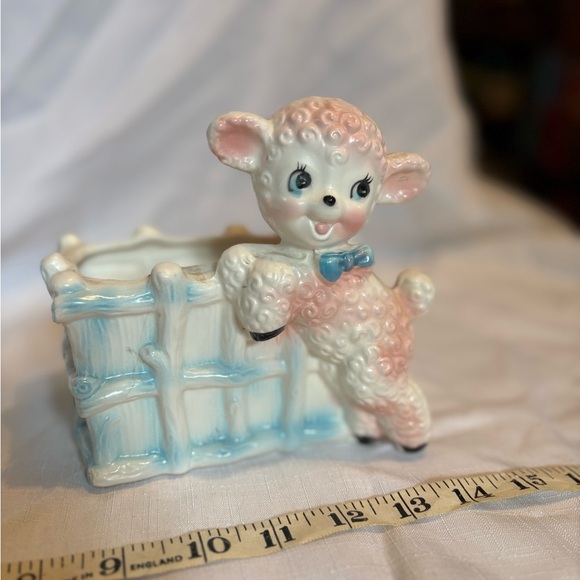 Vintage Lamb Planter with Blue Bow - Picture 4 of 10